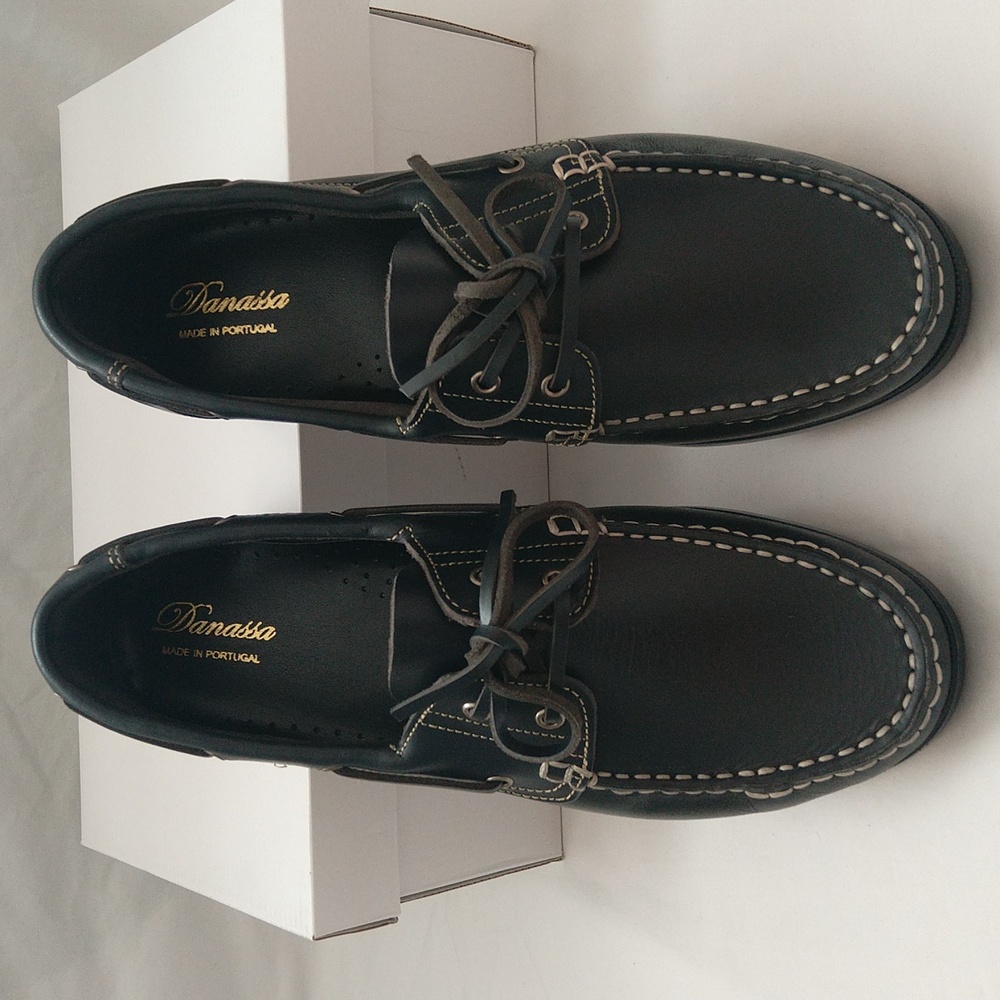 Danassa made in Portugal men's classic leather lace up boat shoes Sz 42 navy